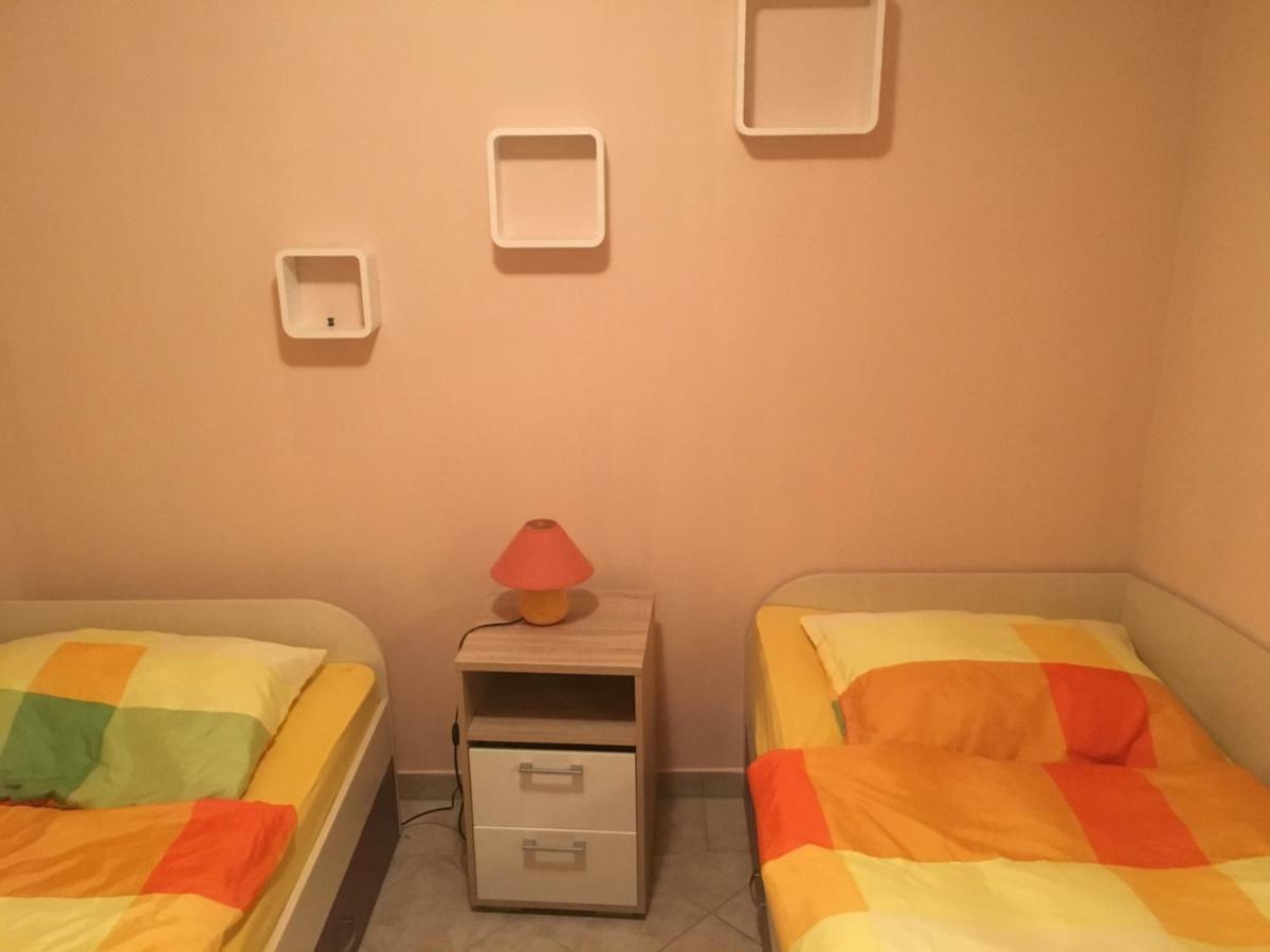 Apartman Petra 1 Vir Extérieur photo
